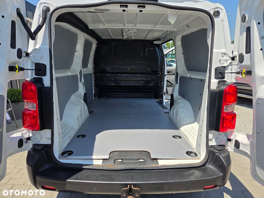 Opel Vivaro - 12