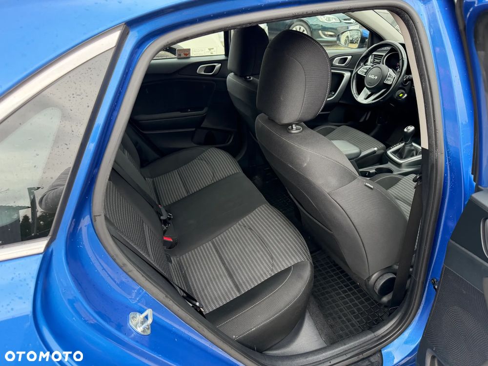 Kia Ceed 1.5 T-GDI L - 12