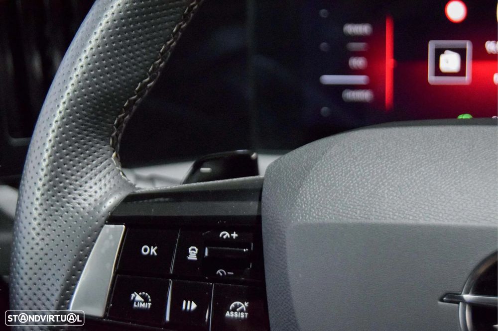 Opel Astra Sports Tourer 1.2 T Hybrid GS eDCT - 32