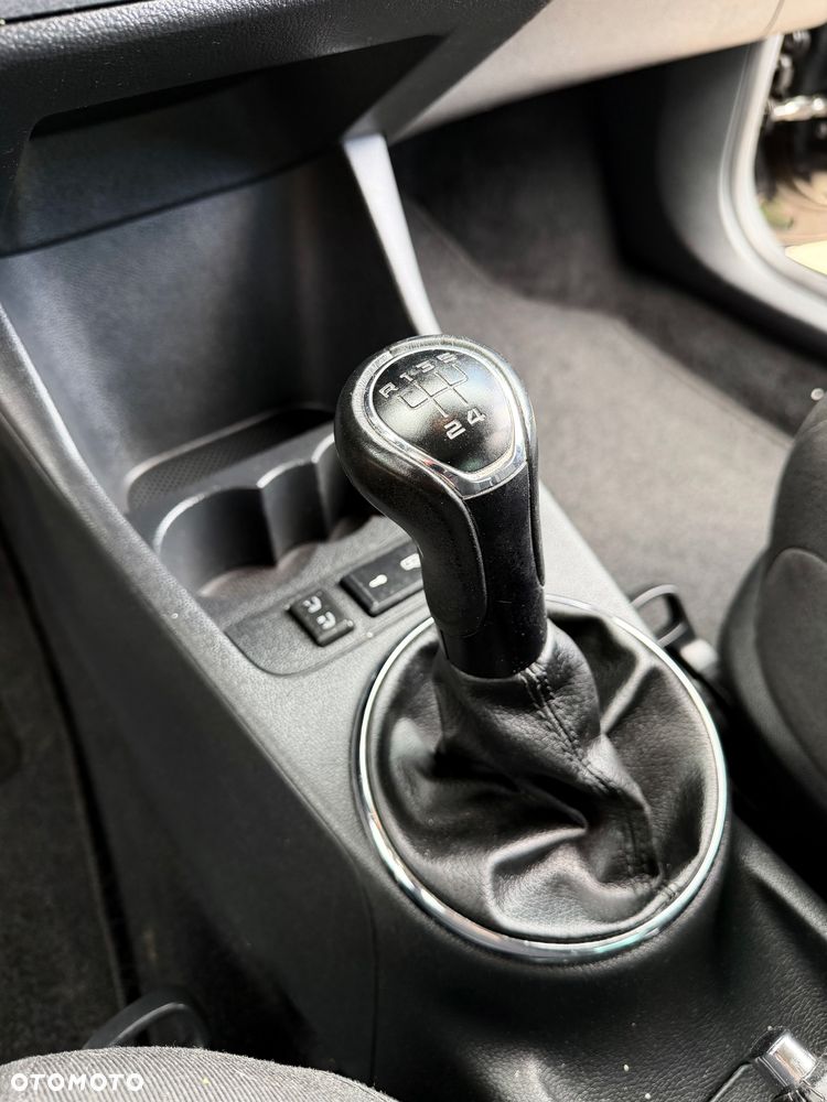 Skoda Fabia 1.2 TSI Monte Carlo - 31