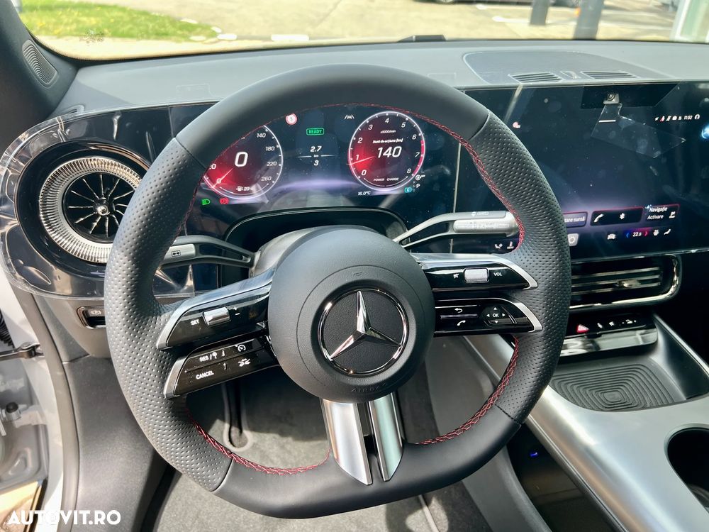 Mercedes-Benz CLA 200 4MATIC Coupe - 11