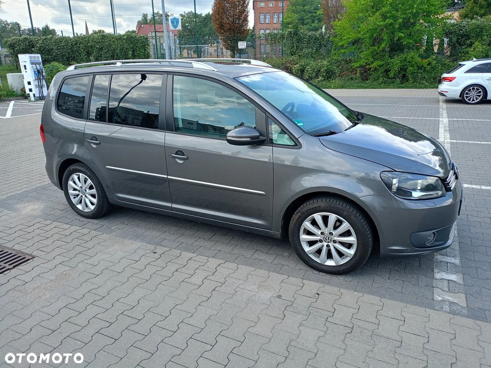 Volkswagen Touran 1.6 TDI DPF Highline DSG - 3