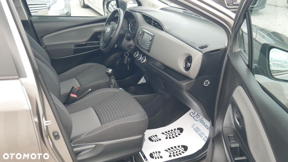 Toyota Yaris - 19