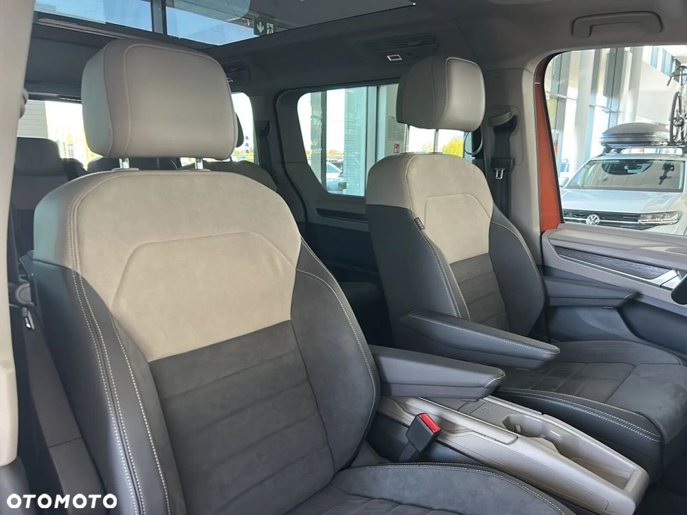 Volkswagen Multivan - 16