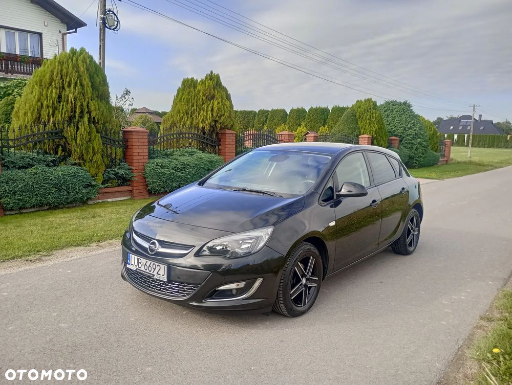 Opel Astra - 1