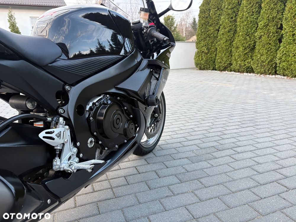Suzuki GSX-R - 12