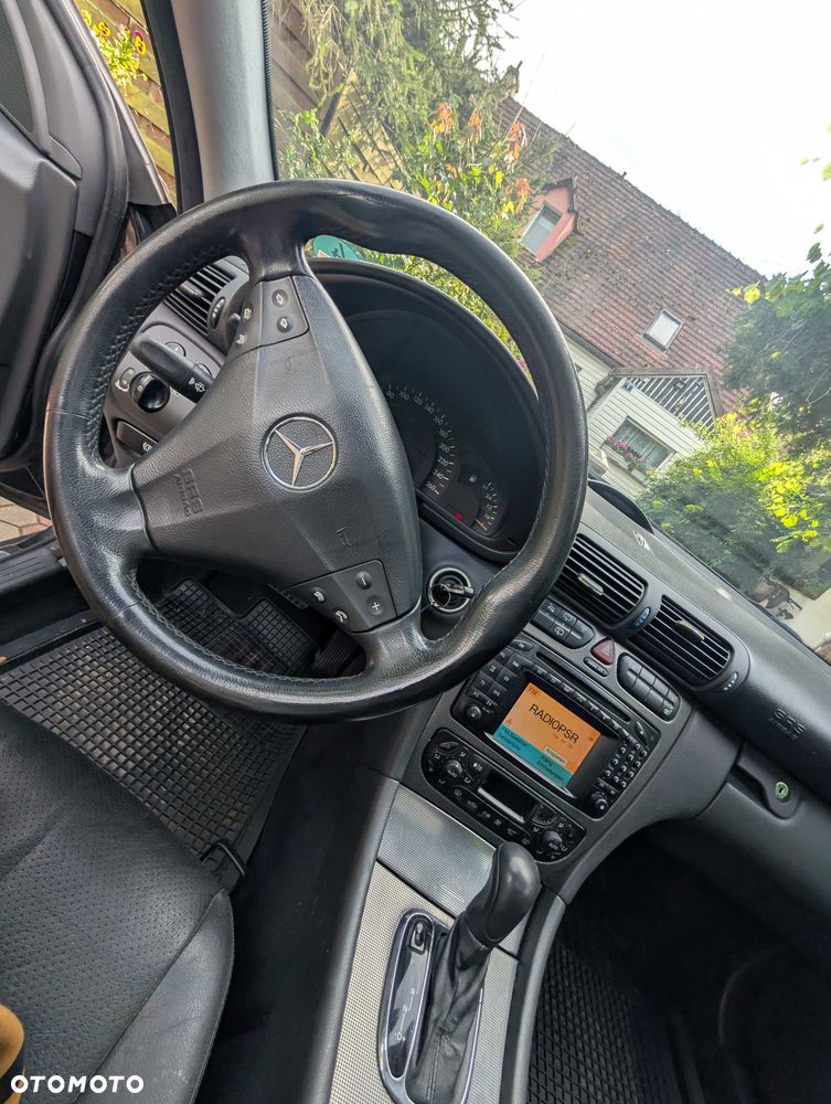 Mercedes-Benz Klasa E - 4