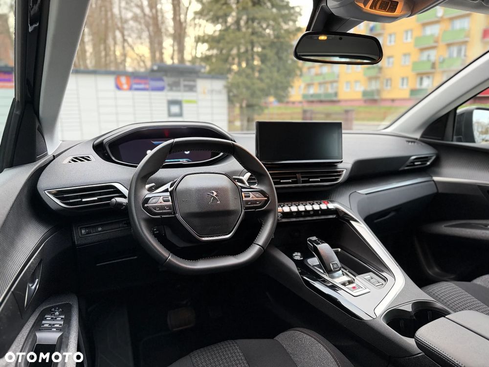 Peugeot 3008 1.2 PureTech Active Pack S&S EAT8 - 20