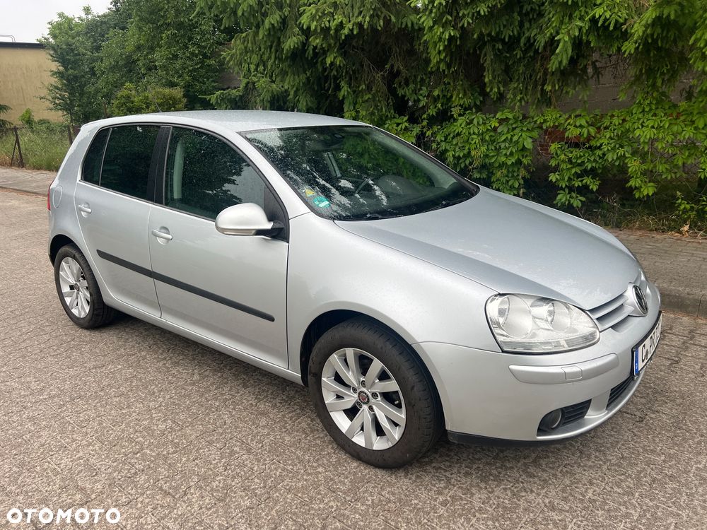 Volkswagen Golf - 17