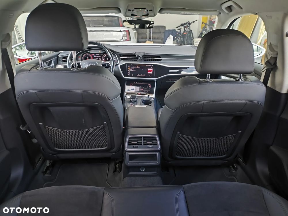 Audi A6 Allroad - 13