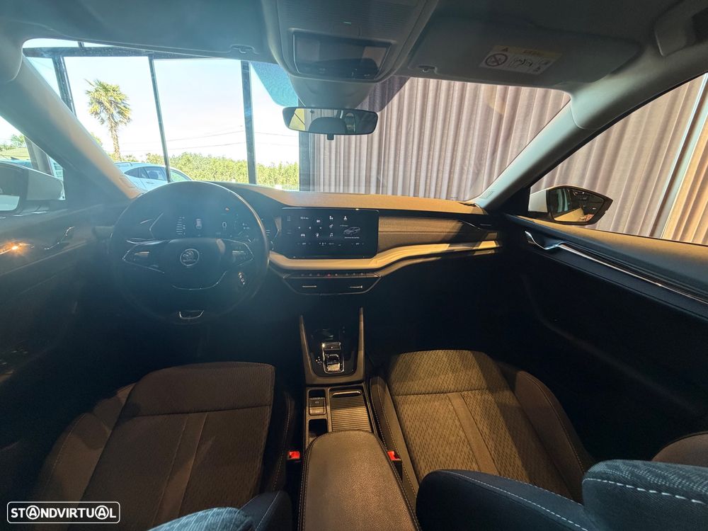 Skoda Octavia Break 1.4 TSI DSG Sportline - 25