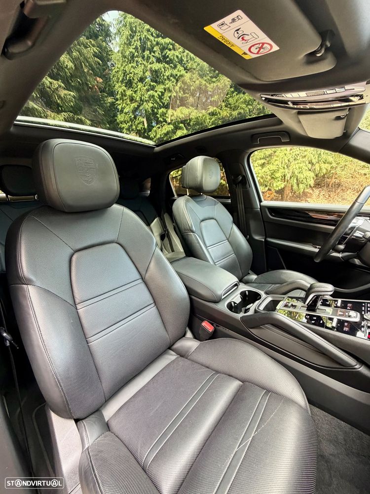 Porsche Cayenne Coupé - 11