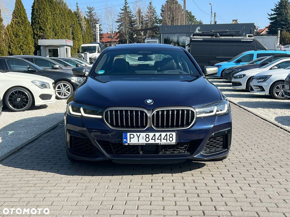 BMW Seria 5 M550i xDrive - 5