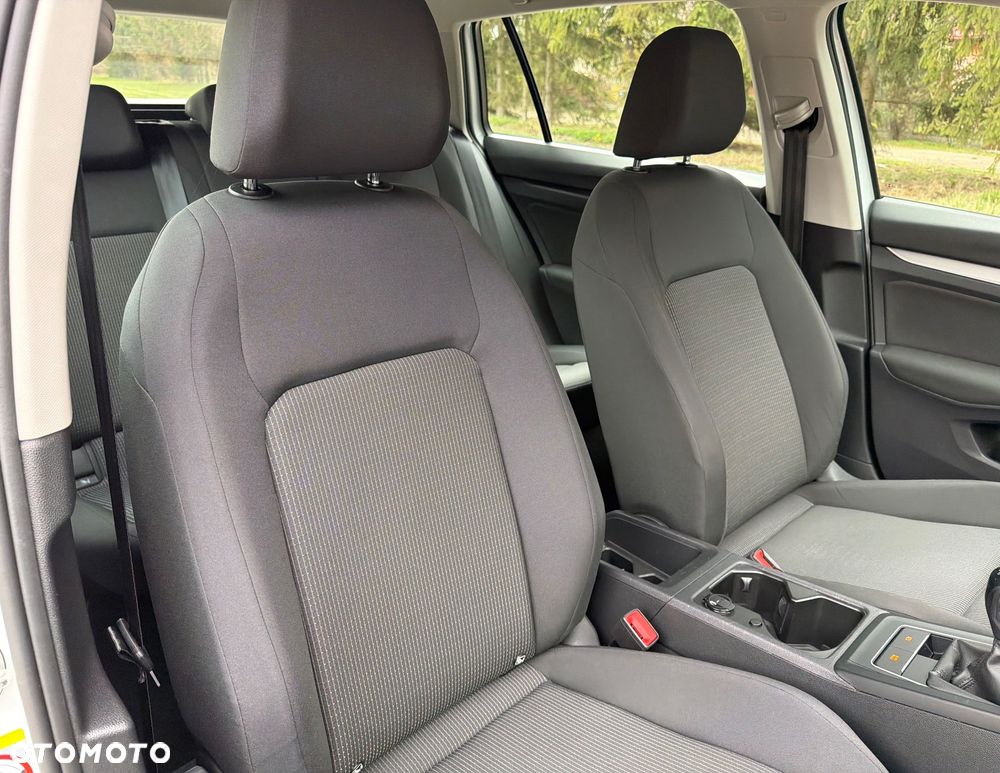 Volkswagen Golf 1.0 TSI - 21