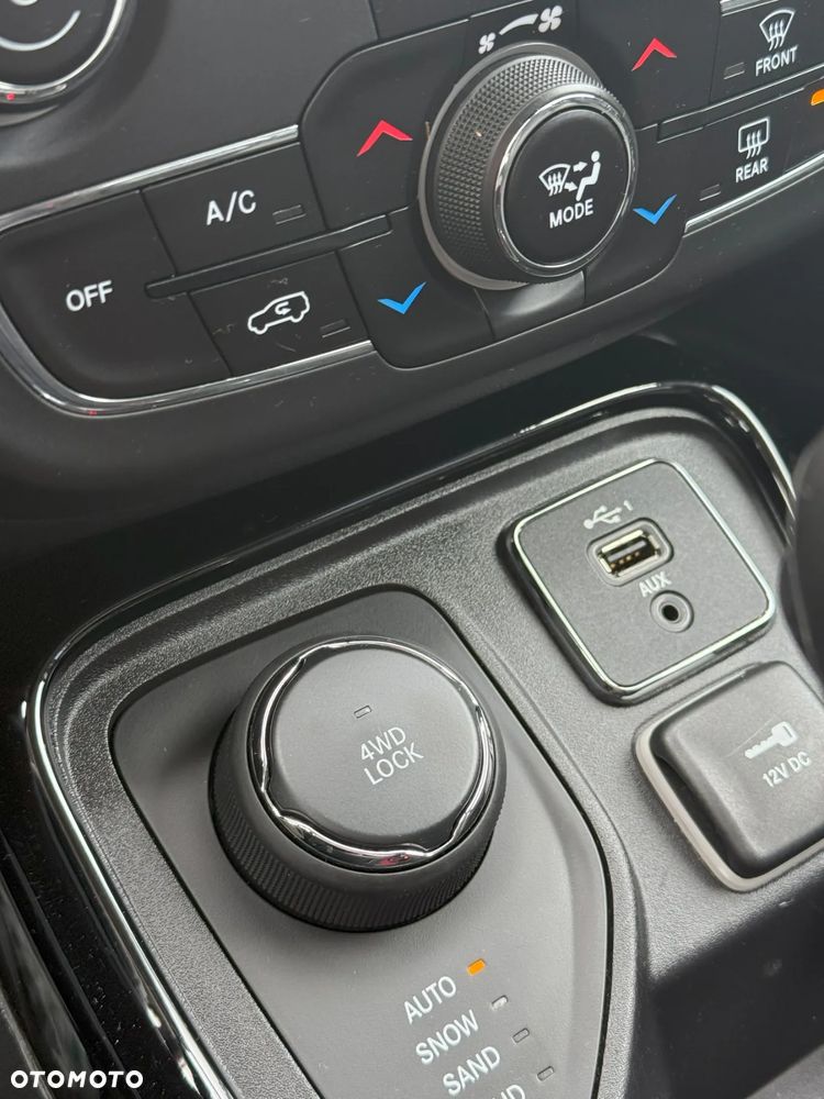 Jeep Compass - 11