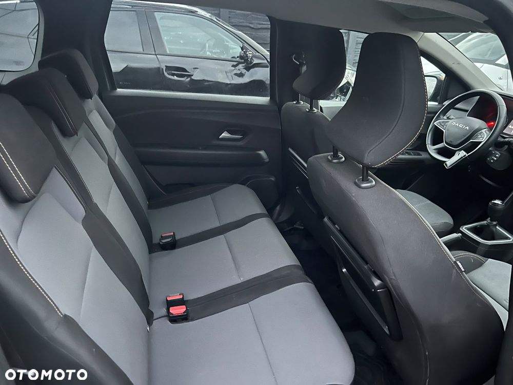 Dacia Jogger TCe 110 (7-Sitzer) Extreme - 12