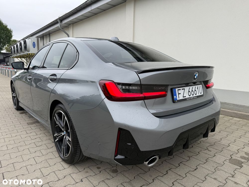 BMW Seria 3 320i - 12