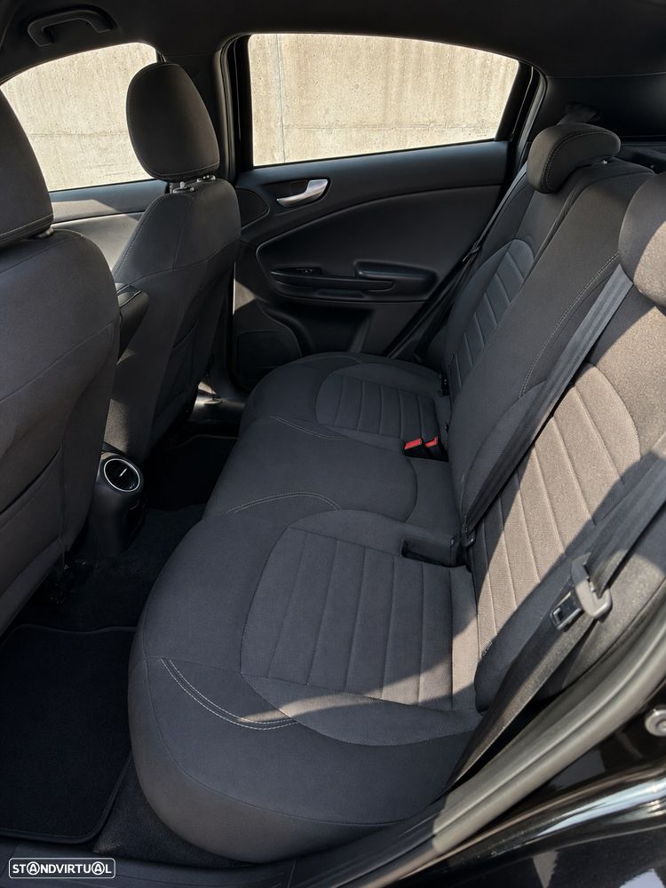 Alfa Romeo Giulietta 1.6 JTDM Super - 14