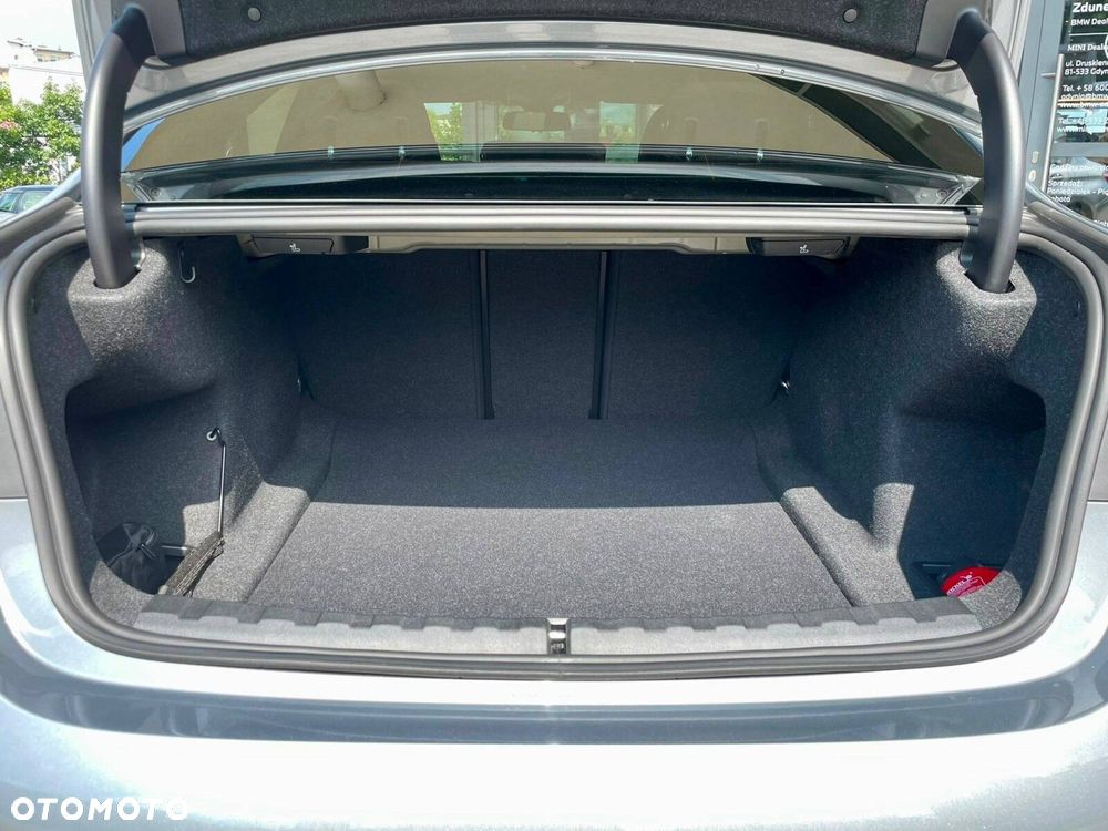 BMW Seria 3 - 11