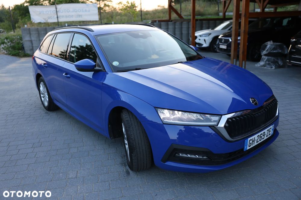 Skoda Octavia 2.0 TDI DSG Ambition - 4