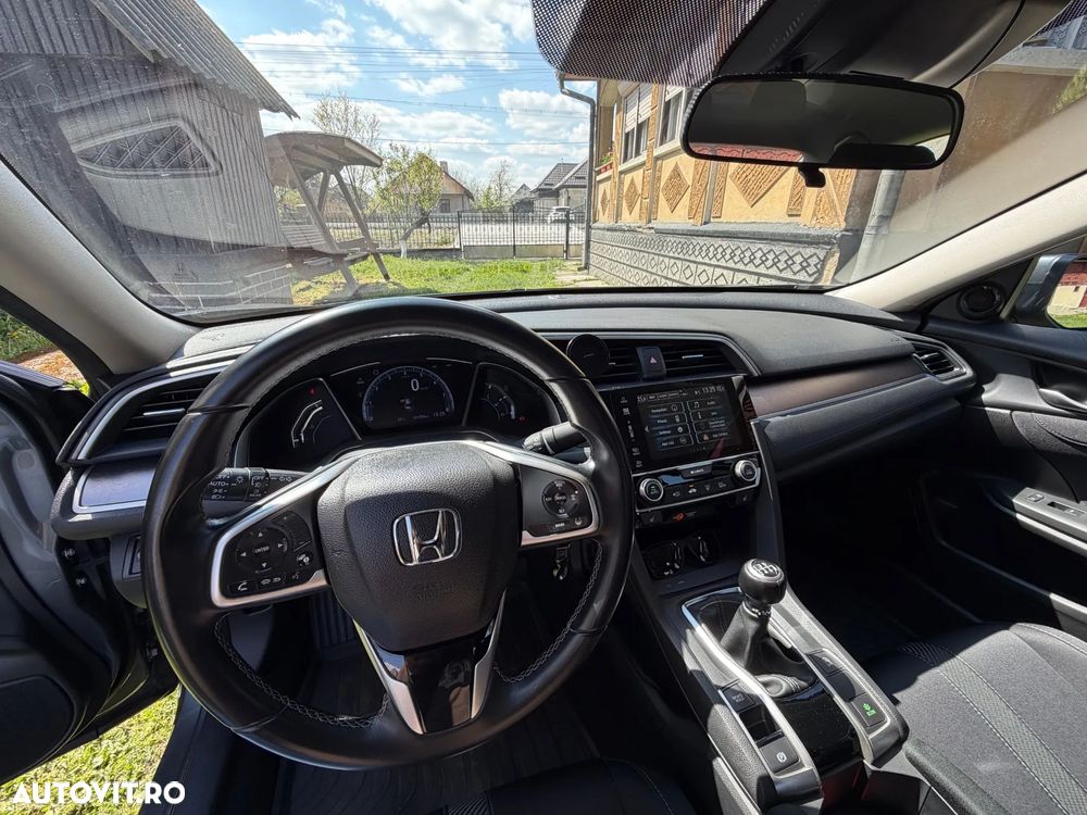 Honda Civic 1.5 VTEC Turbo Elegance Navi - 10