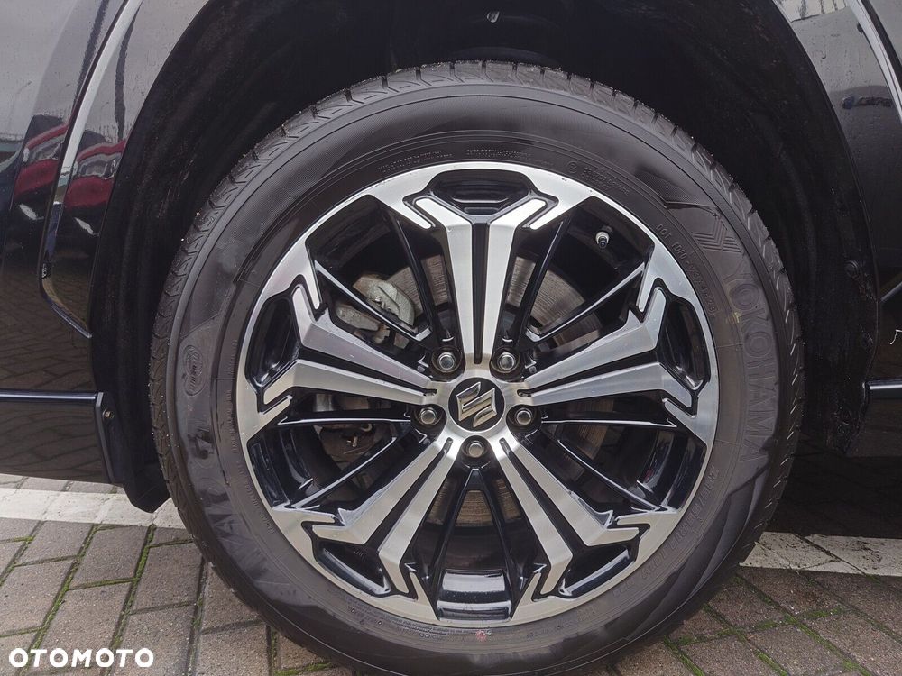 Suzuki Across - 26