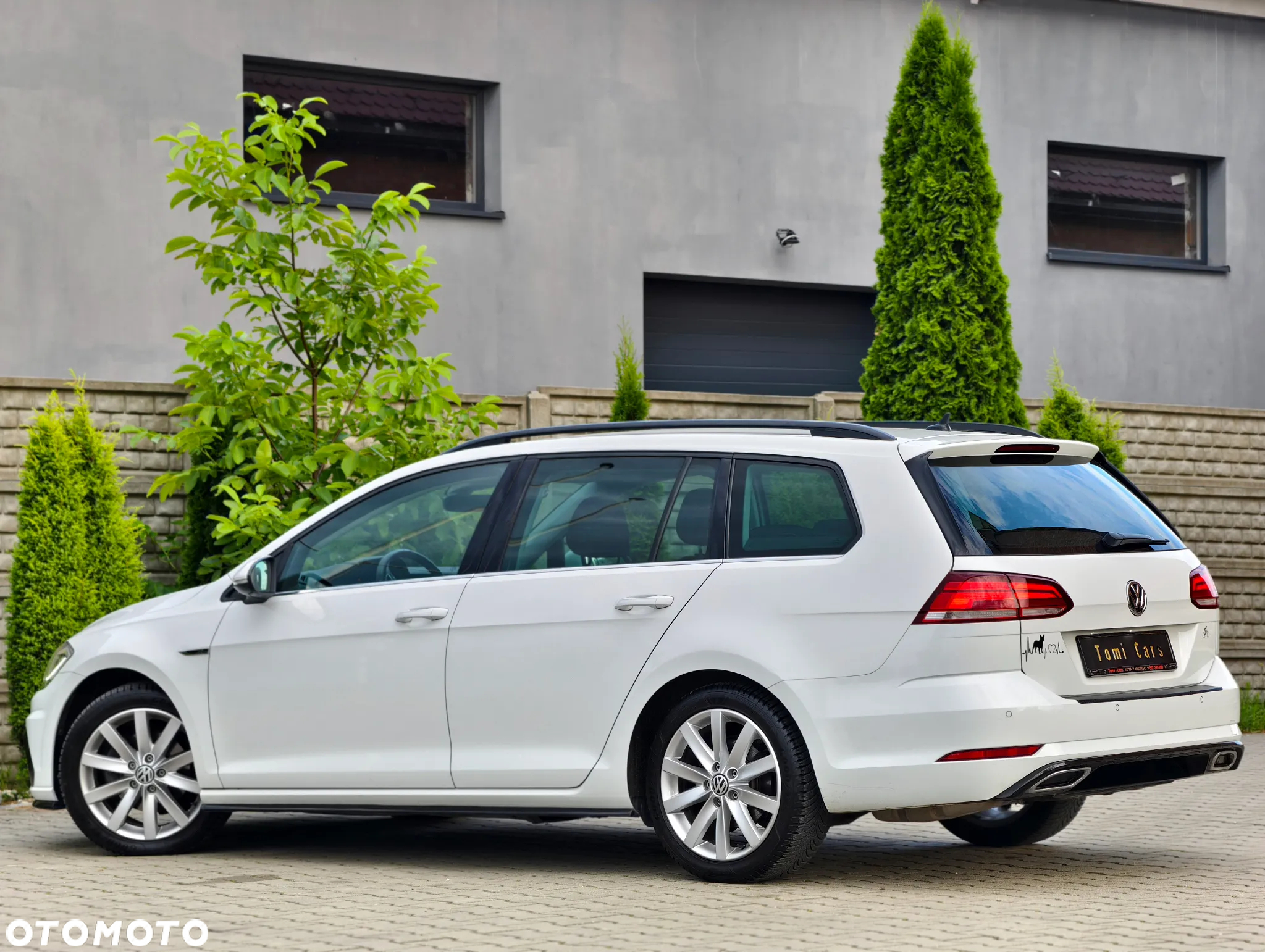 Volkswagen Golf 2.0 TDI SCR Highline - 31