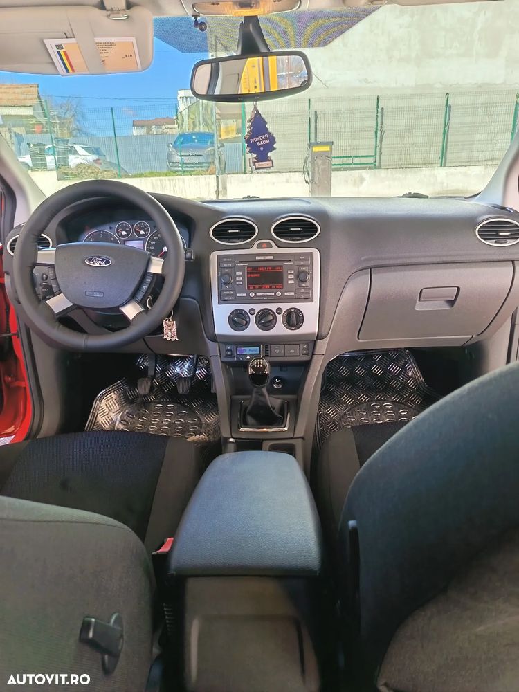 Ford Focus 1.6 TDCi Trend - 4