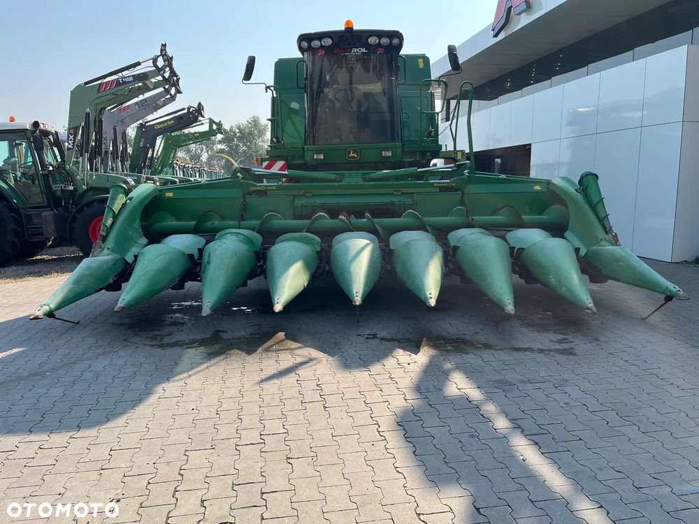 John Deere Przystawka Heder do kukurydzy na ziarno seria T - 3