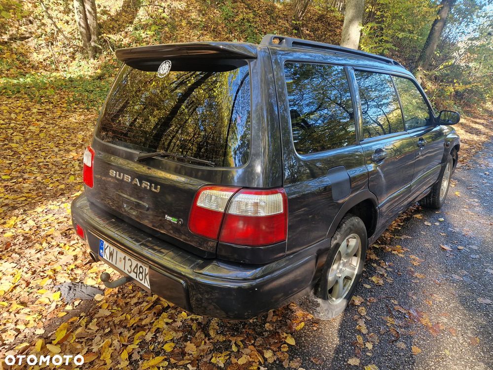 Subaru Forester 2001 photo 4