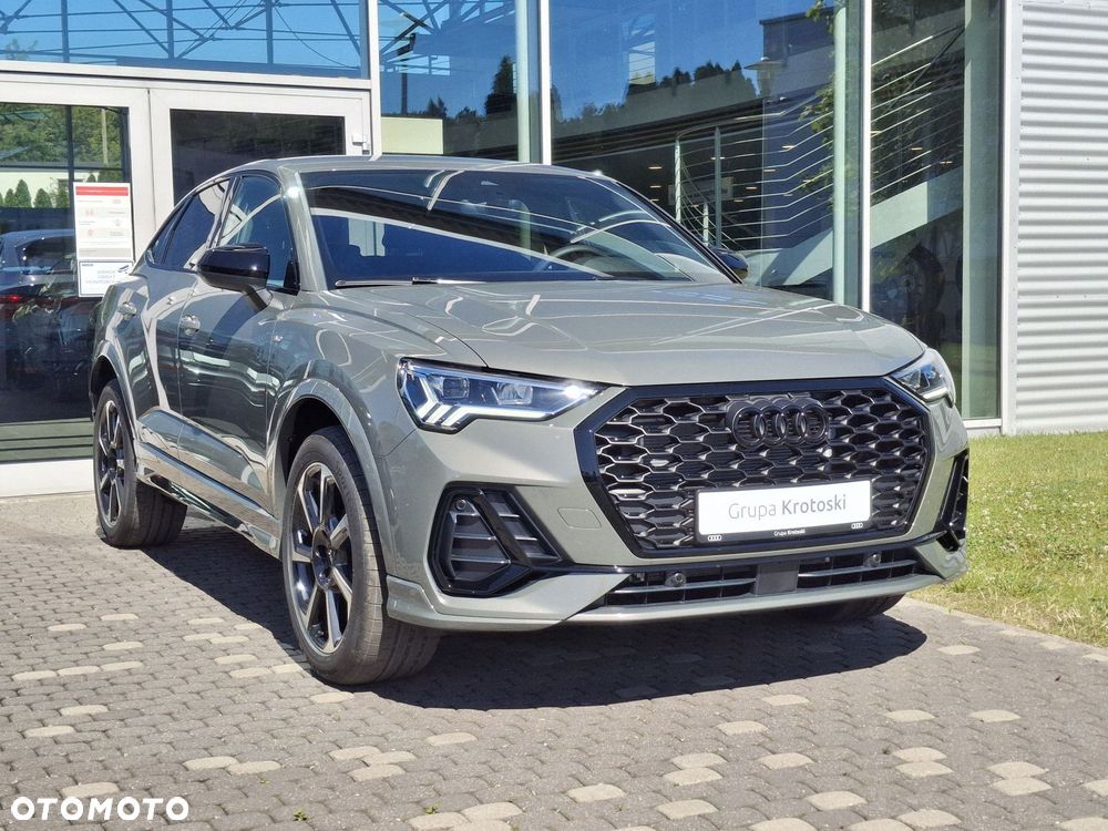 Audi Q3 Sportback - 8