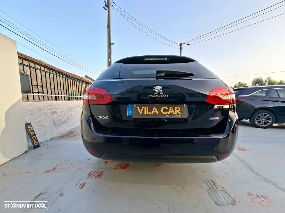 Peugeot 308 1.2 PureTech Allure EAT8 - 9