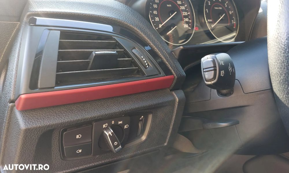 BMW Seria 1 116i Sport Line - 11