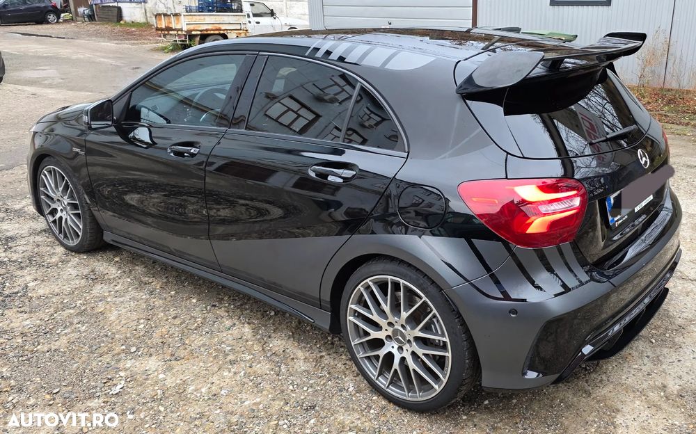Mercedes-Benz A 45 AMG 4Matic AMG Speedshift 7G-DCT - 4