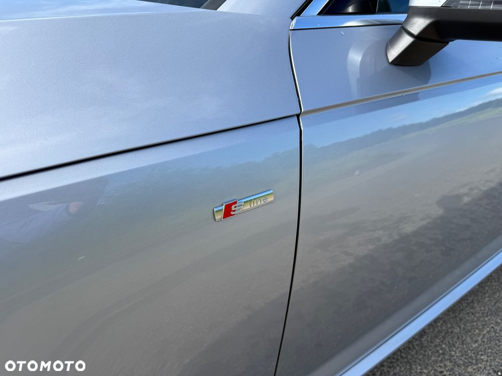 Audi A4 Avant 2.0 TDI S tronic design - 18