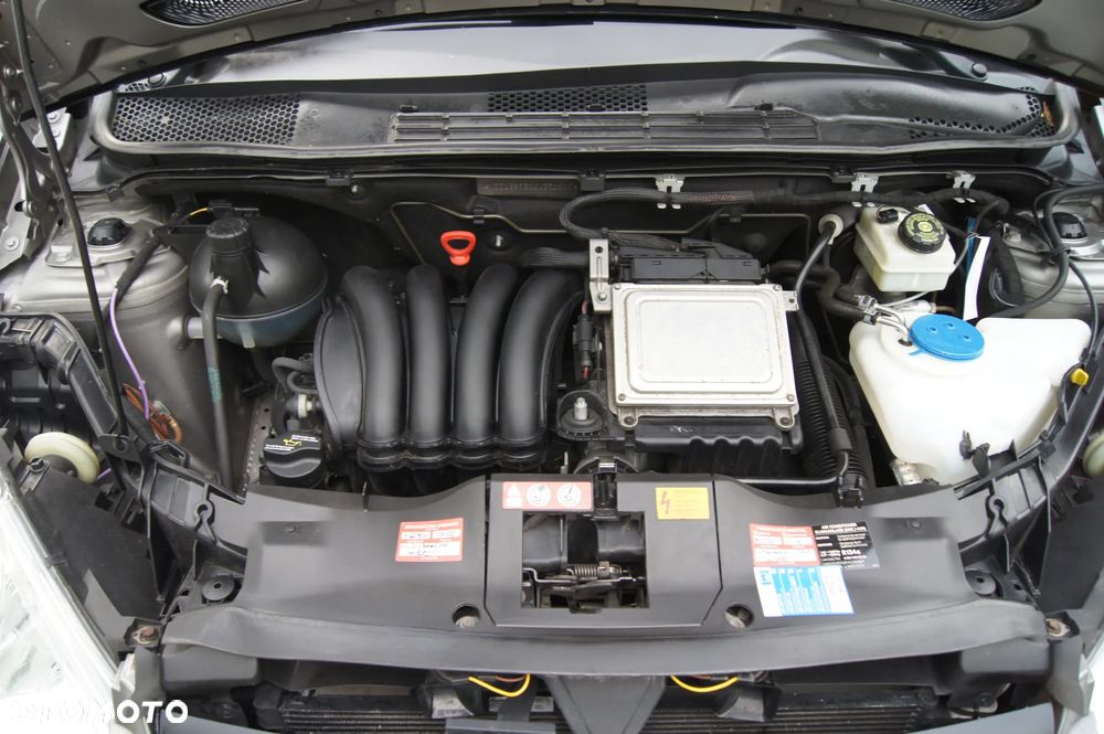 Mercedes-Benz Klasa A 170 Avantgarde Edition 10 - 24