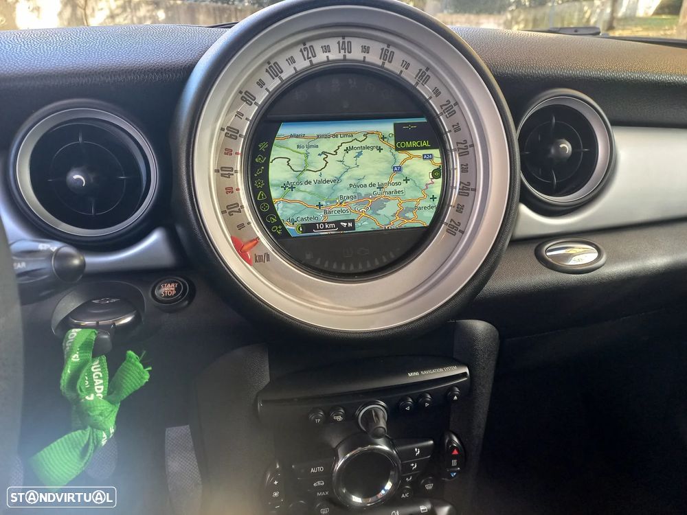 MINI Clubman One D - 8