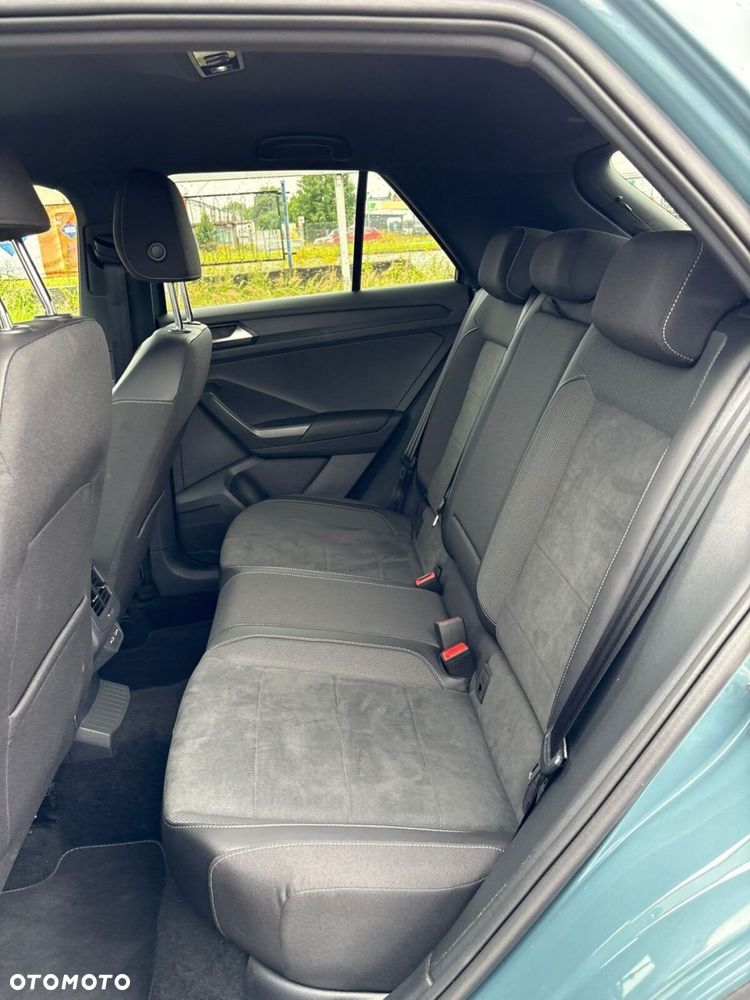 Volkswagen T-Roc - 29
