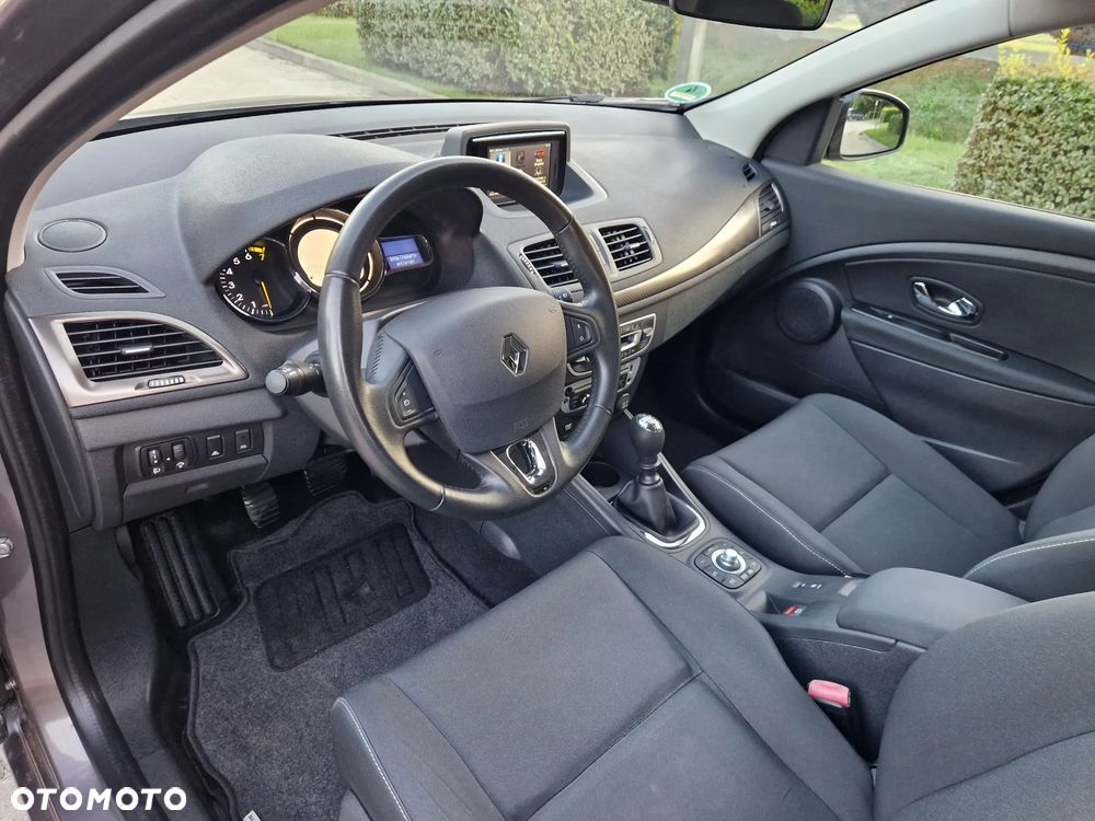 Renault Megane - 18