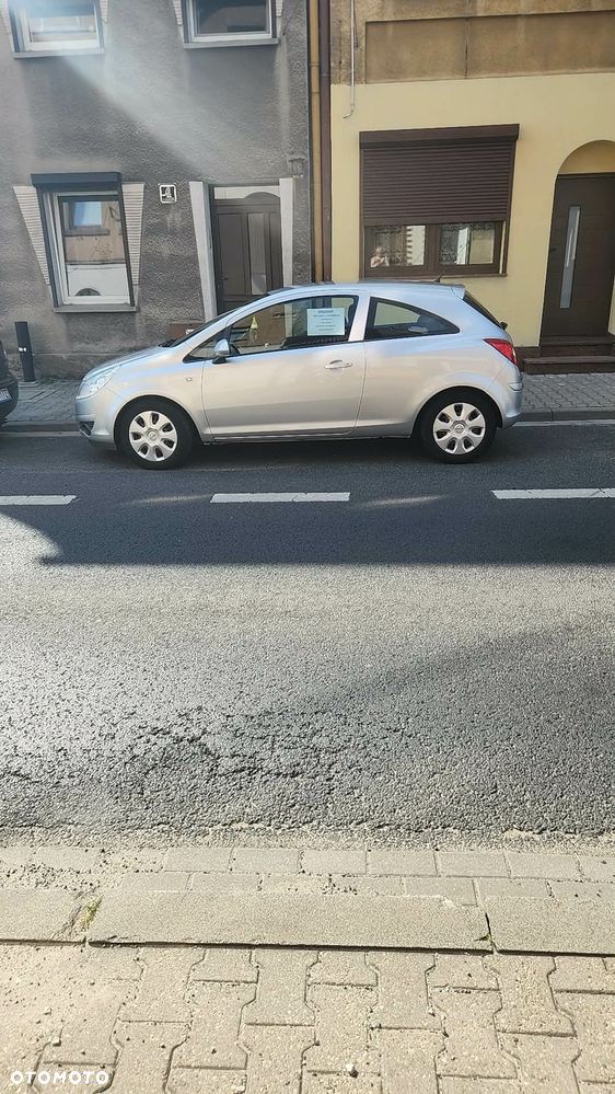 Opel Corsa - 3