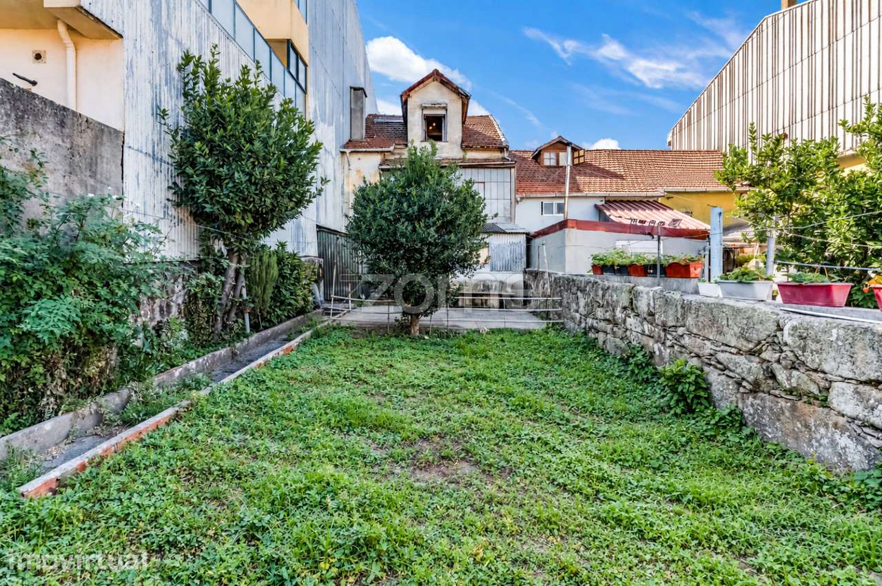 Moradia para reconstrução / reabilitação - Grande imagem: 4/23