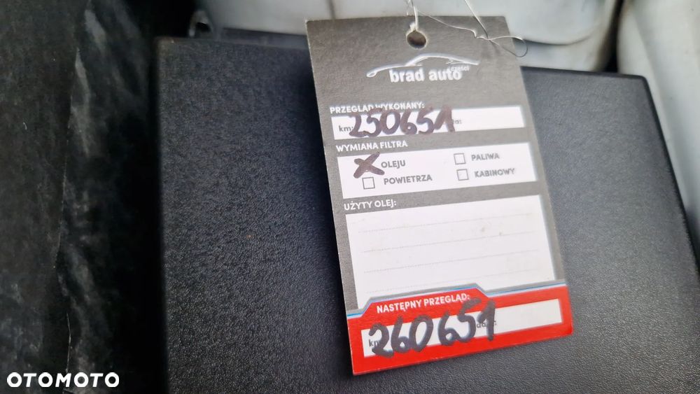 Ford Kuga 2.0 TDCi 2x4 Titanium - 31