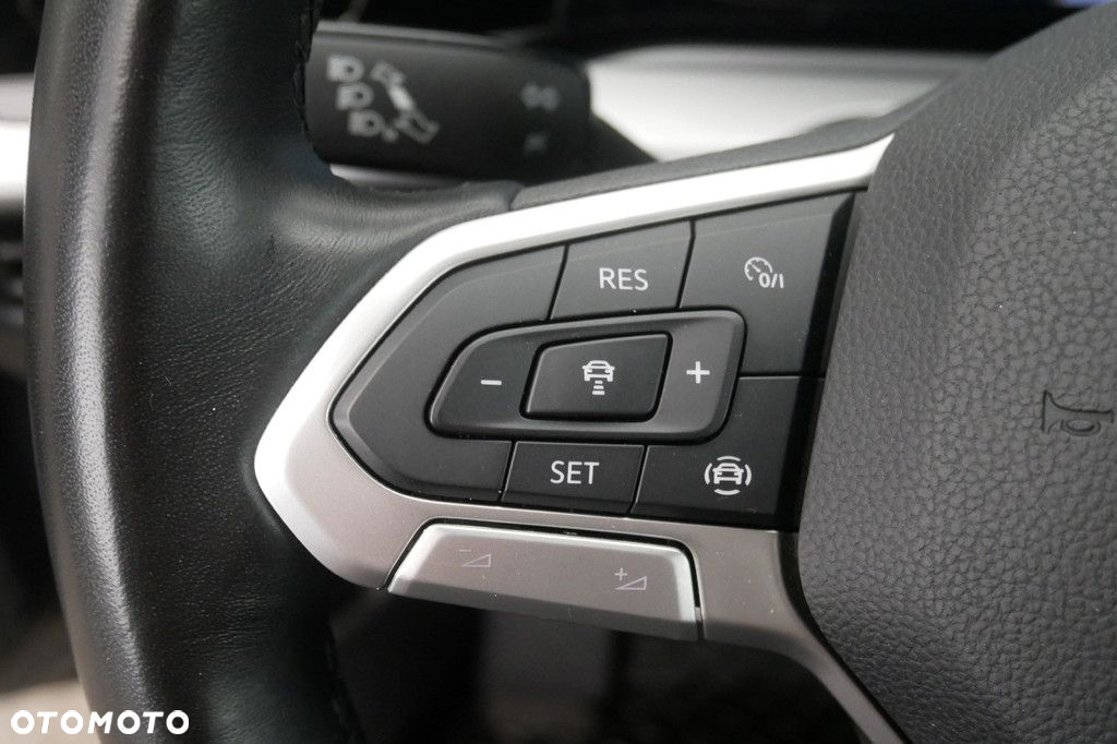 Volkswagen Golf VIII 1.0 TSI - 19