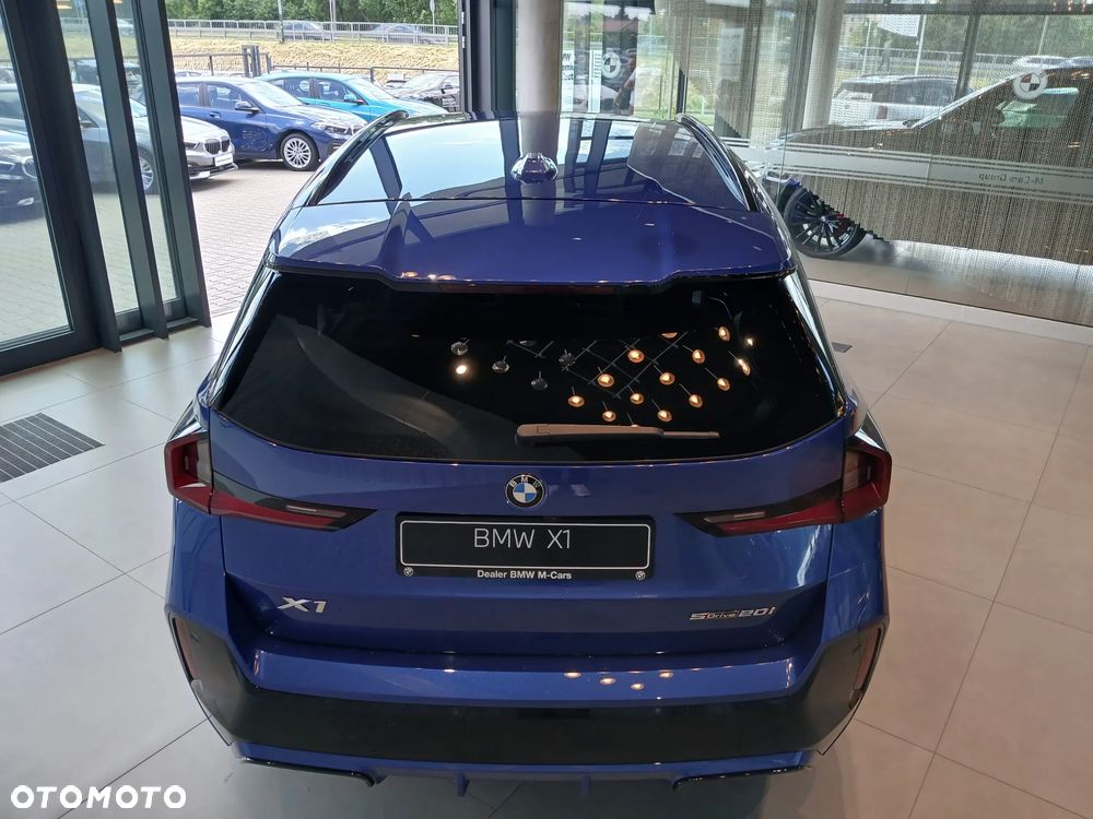 BMW X1 sDrive20i mHEV sport - 13