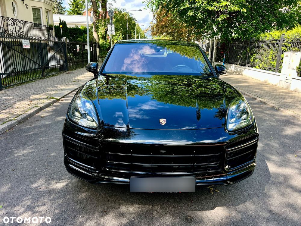 Porsche Cayenne - 2