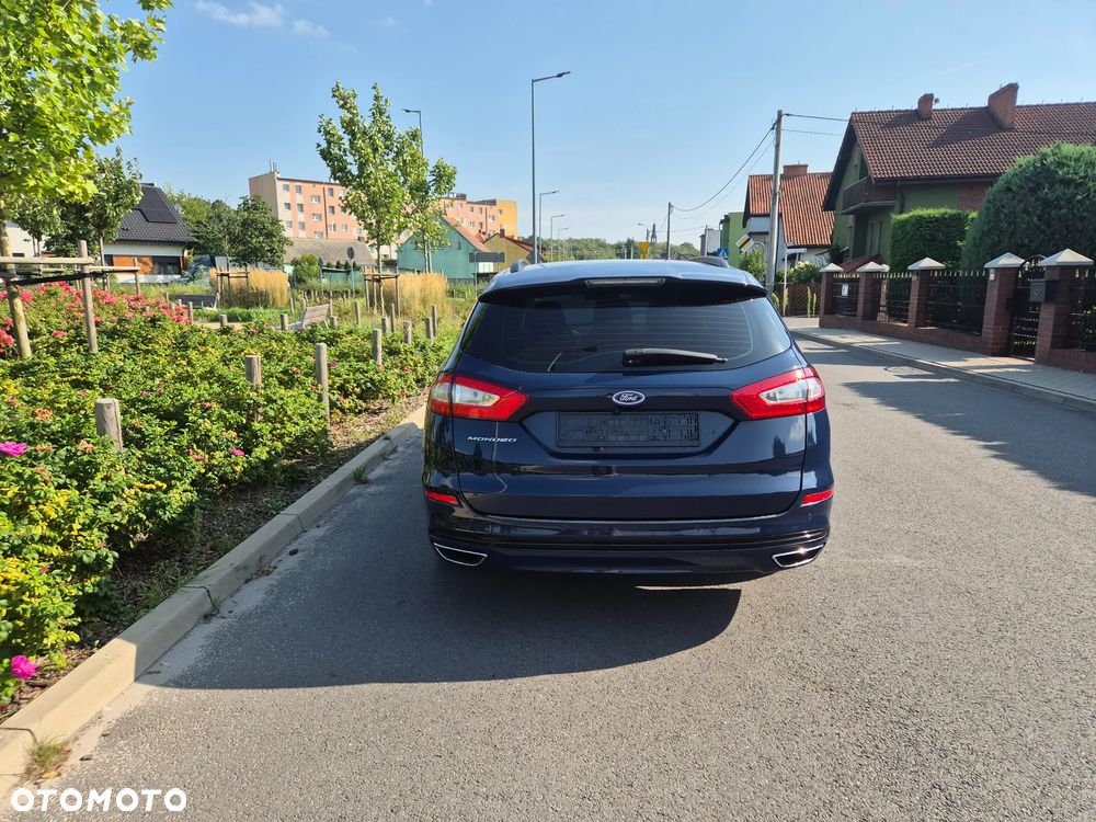 Ford Mondeo 2.0 EcoBoost STart-Stopp Autom ST-Line - 19