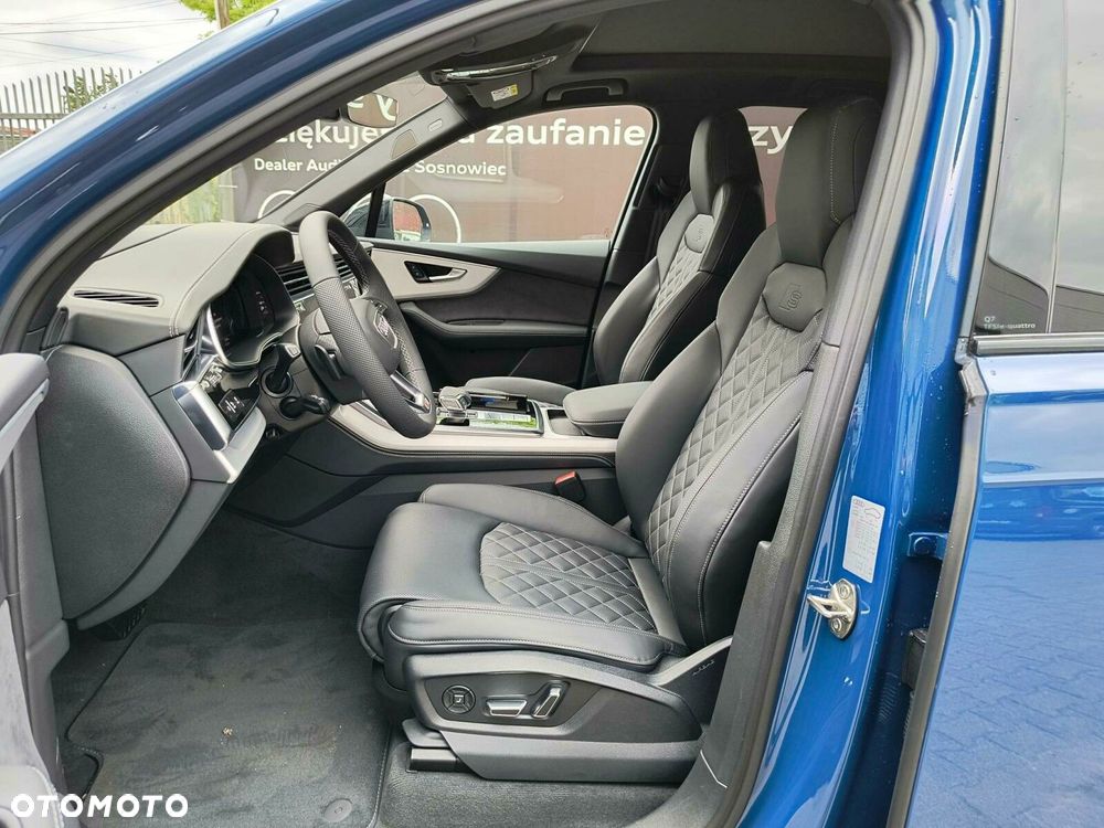 Audi Q7 - 9