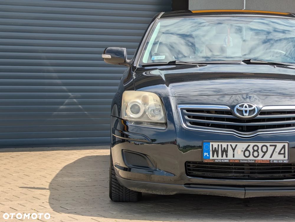 Toyota Avensis 2.0 D-4D Edition - 4