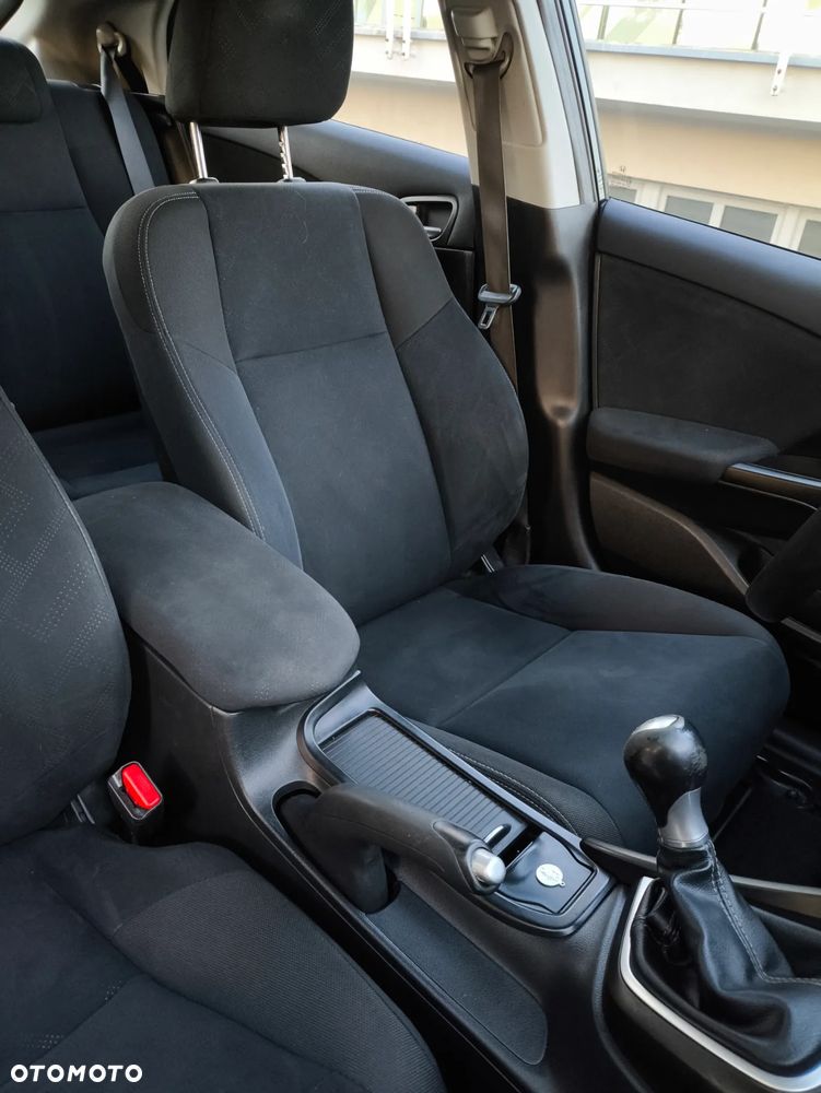 Honda Civic 1.4 i-VTEC Comfort - 28