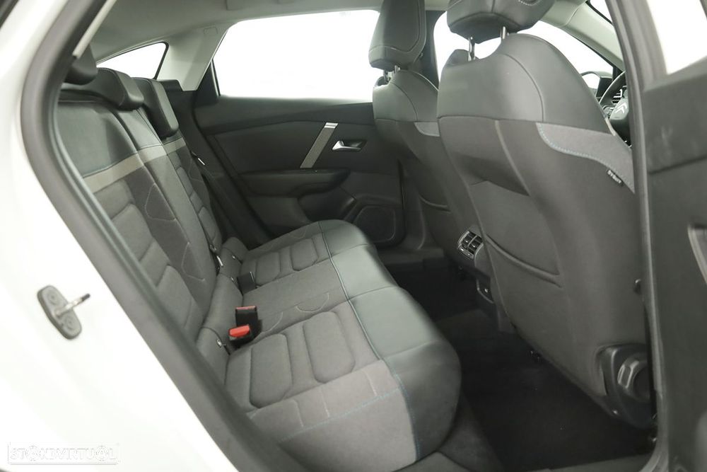 Citroën C4 1.2 PureTech Plus EAT8 - 21